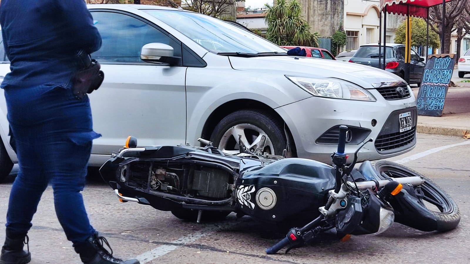 Un Padre Y Su Hijo Heridos En Un Accidente Chacabuco En Red