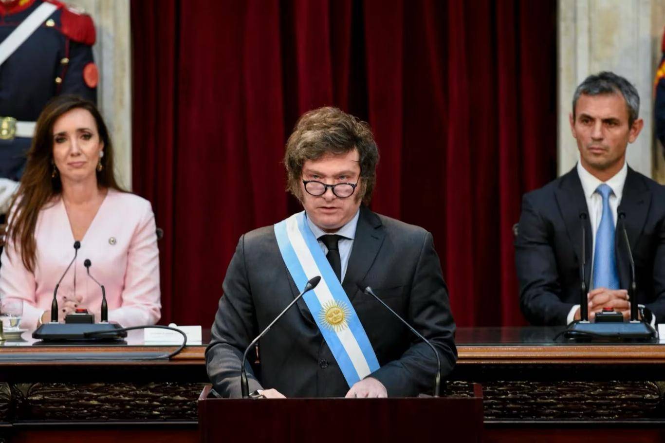 Javier Milei confirmó la eliminación de “jubilaciones de privilegio