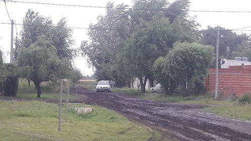 Quejas de vecinos por el mal estado de los caminos | Chacabuco en Red