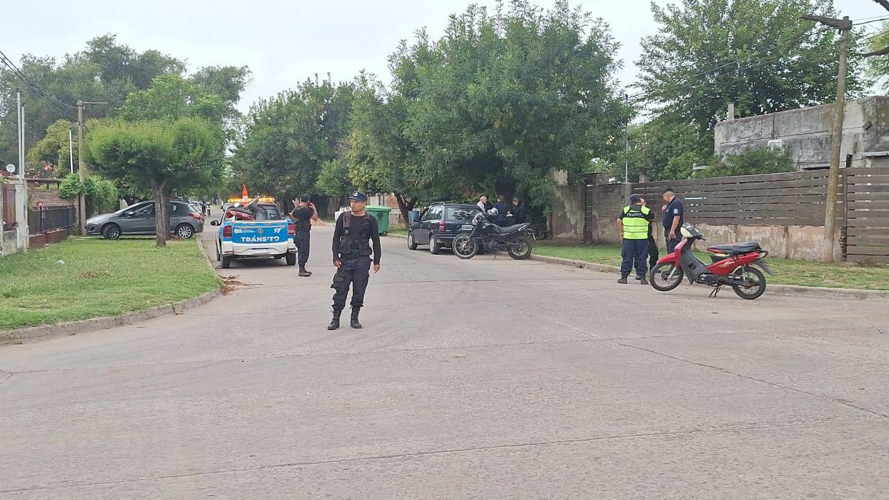 Choque entre auto y moto con un herido | Chacabuco en Red
