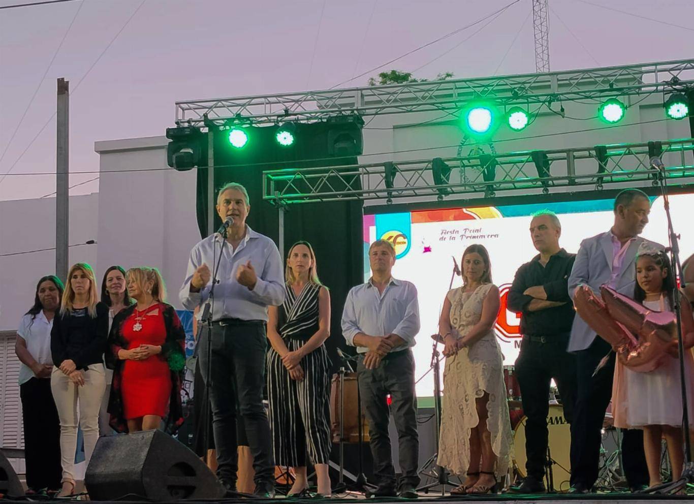 Comenzó la 40 Fiesta de la Primavera de Rawson | Chacabuco en Red