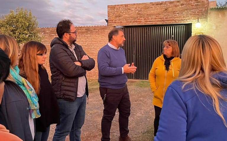 Fabio Di Palma visitó vecinos de la calle Gral. Pintos | Chacabuco en Red